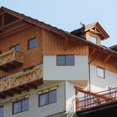 Hotel Rezidence U Jezera *