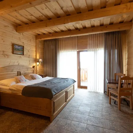 Rezidence U Jezera Hotel