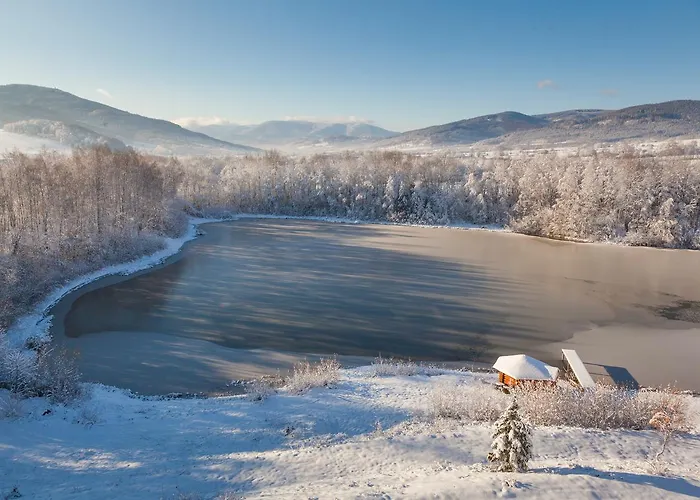 Rezidence U Jezera Hotel